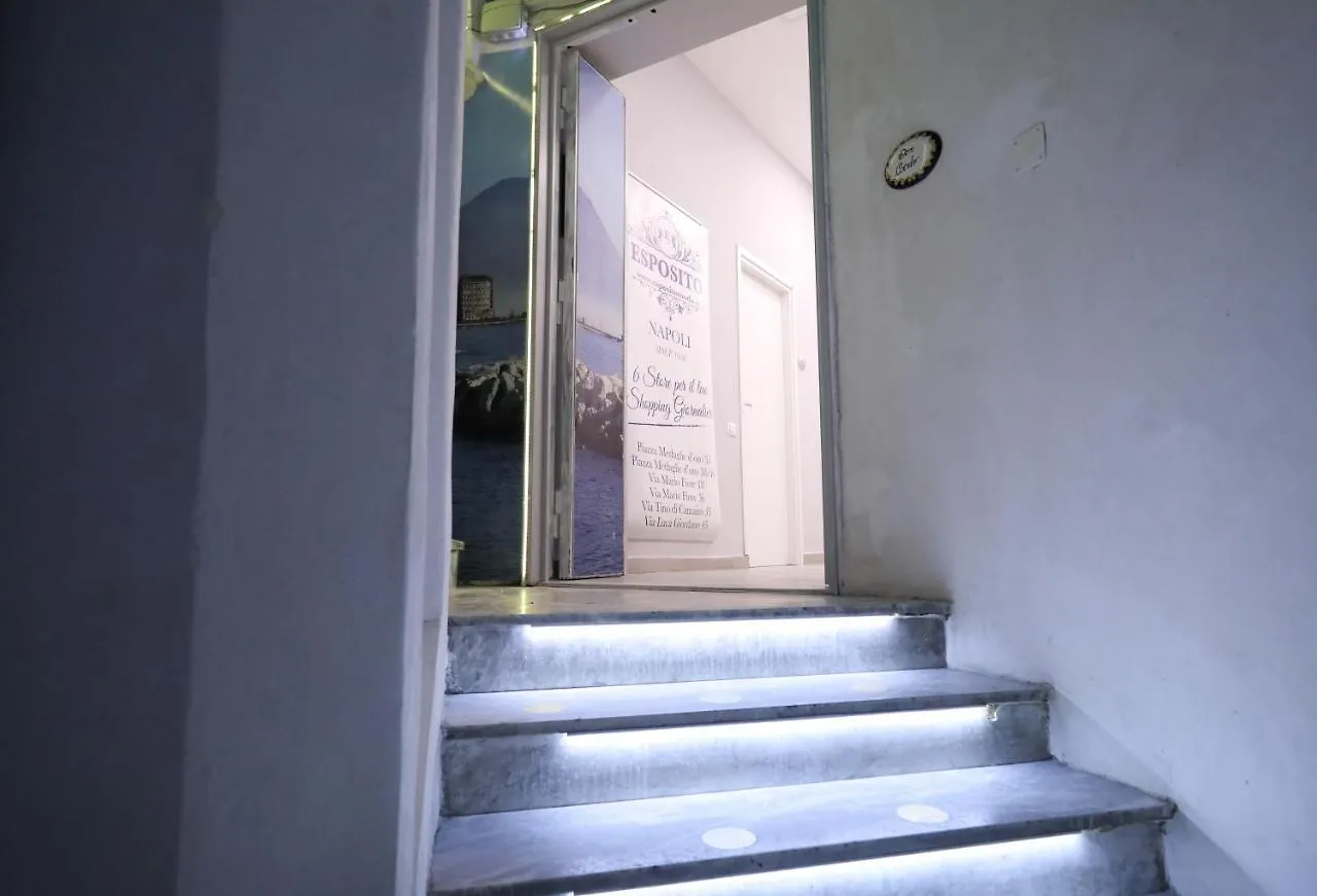 Gasthof Residenza Esposito Economy Rooms Neapel Italien